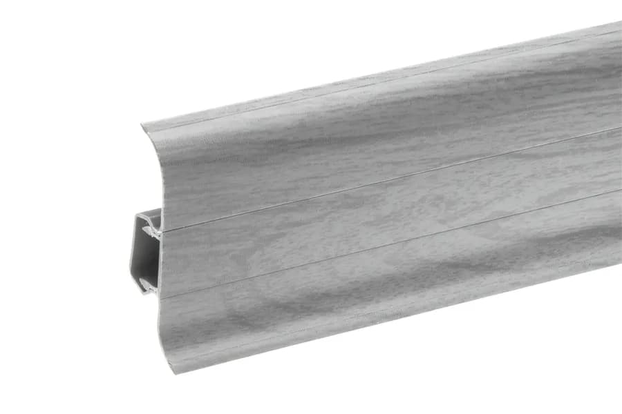 Jakie listwy do szarych paneli wybrać, by uniknąć błędów w aranżacji?