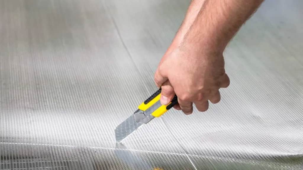 Jak montować poliwęglan: uniknij najczęstszych błędów i problemów