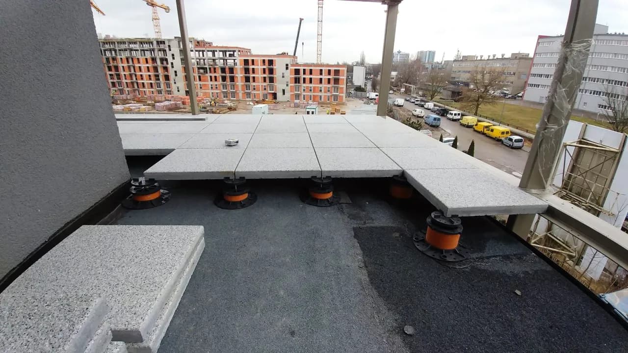 System poziomowania płyt tarasowych: klucz do idealnego tarasu