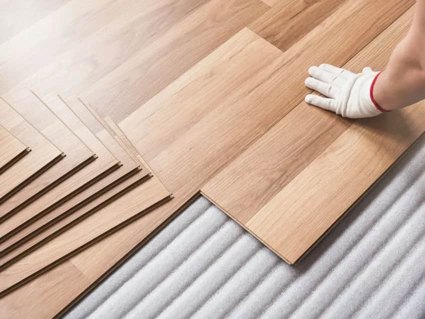 Jaki podkład do paneli na parkiet? najważniejsze informacje, które musisz znać