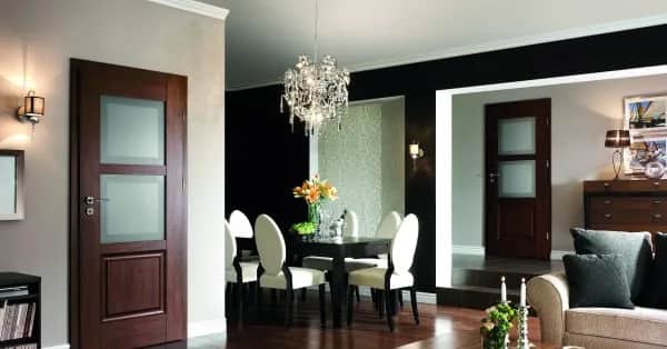 Ile kosztuje wymiana drzwi wejściowych? Poznaj ukryte wydatki i ceny