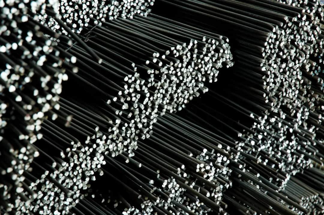 Pręty kwasoodporne – niezawodne rozwiązanie w wymagających warunkach