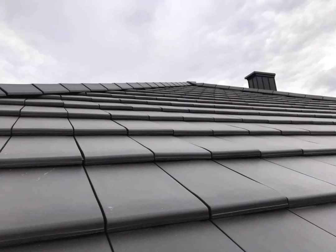 Dachówka Plano 11: Nowoczesne rozwiązanie dla Twojego dachu